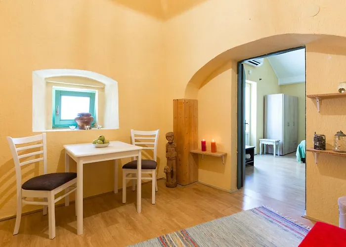 Hotel vicino a Spiaggia di Porporela