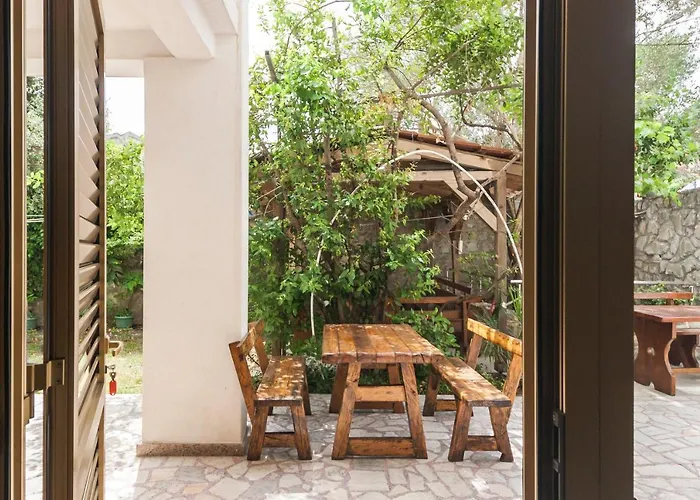 Apartments & Rooms Strcic Petra Krk Town