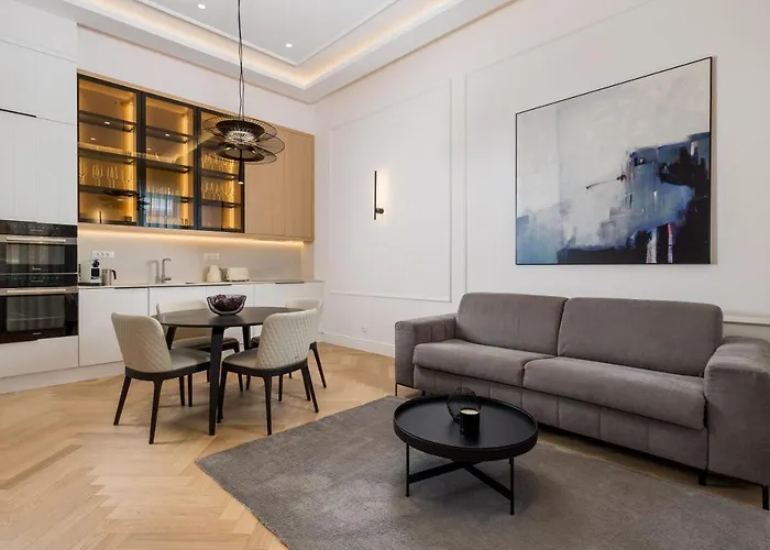 Plaza Apartments Opatija