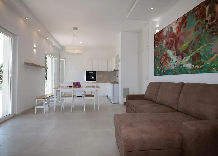 Villa Kruno, With The Pool And Spectacular Sea View Opatija