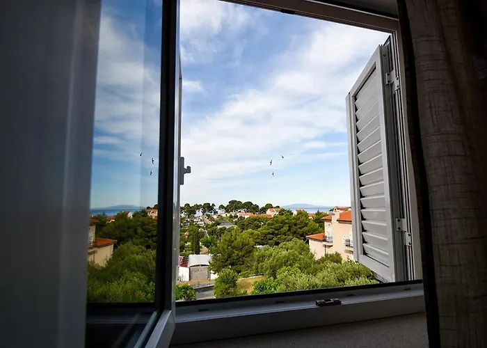 Apartments Jaklin Banjol