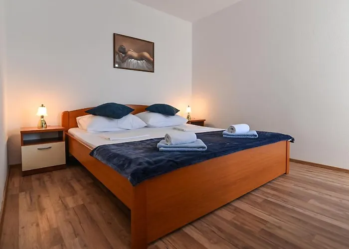 Rooms & Apartments Jadranka Baška