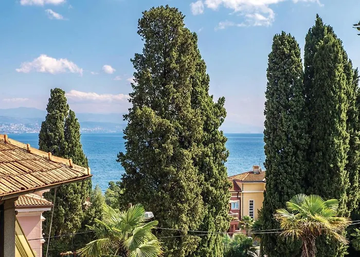 One-Bedroom Apartment in Opatija