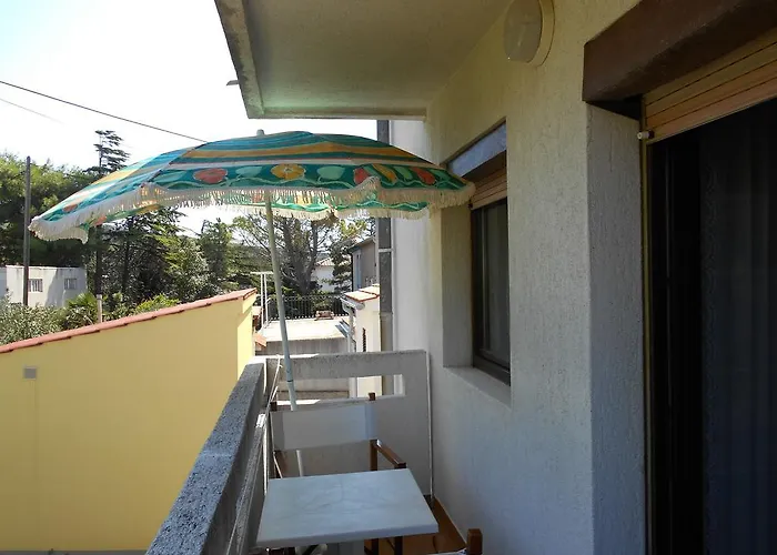 Apartments U Kapetana Punat