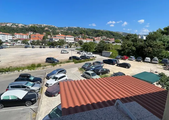 Apartments And Rooms Markovski Palit