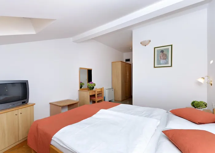 Hotel Epario Lopar