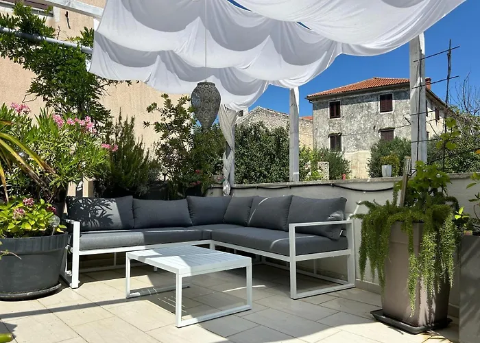 Casa Magdalena Summer Home In Krk Old Town Krk Town