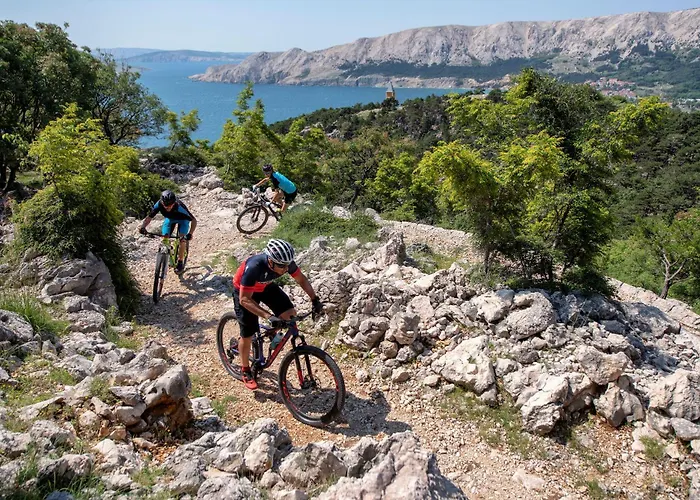 Skrila Sunny Camping Punat