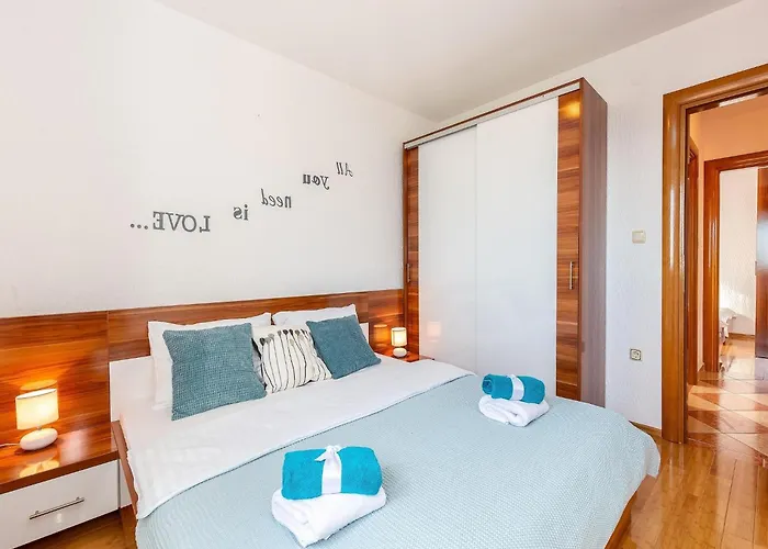 Luxurious Apartment In Kvarner By Sea Crikvenica