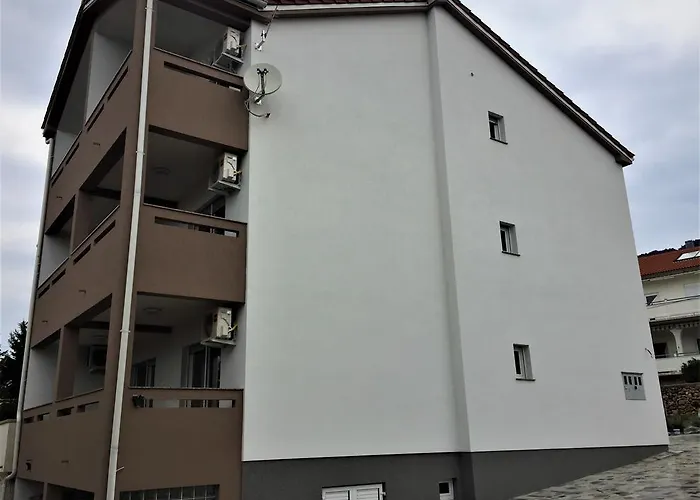 Apartmani Orhideja Rab Town