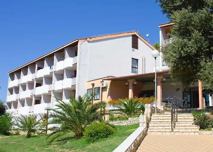 Hotel Residence Ac San Marino Lopar With Golf Course