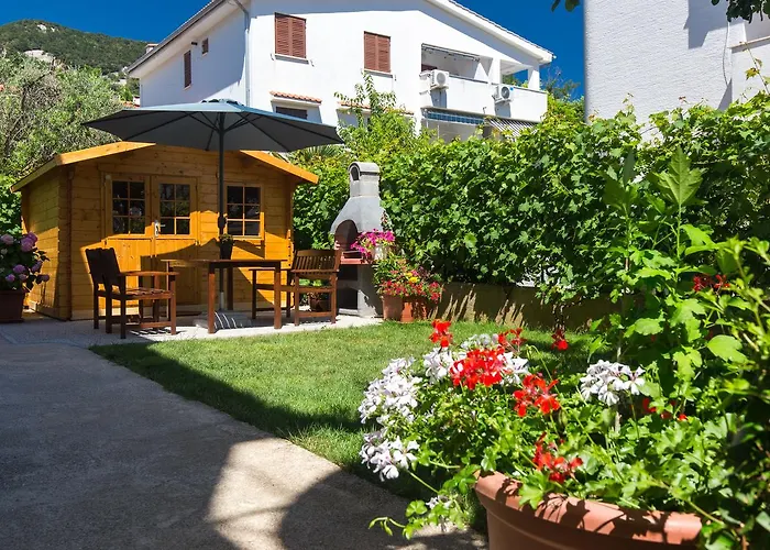 Apartments Dujmovic Ivo 1 Baška