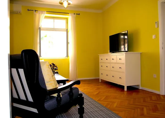 Holiday Home Lija Center Rab Town