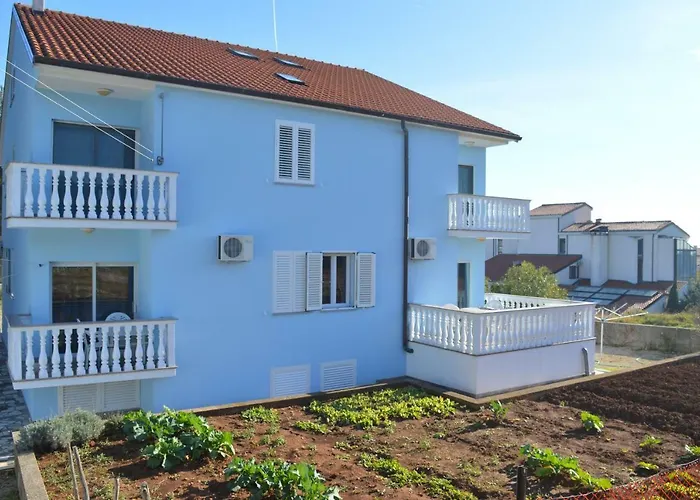 Apartments Charlie Krk Town