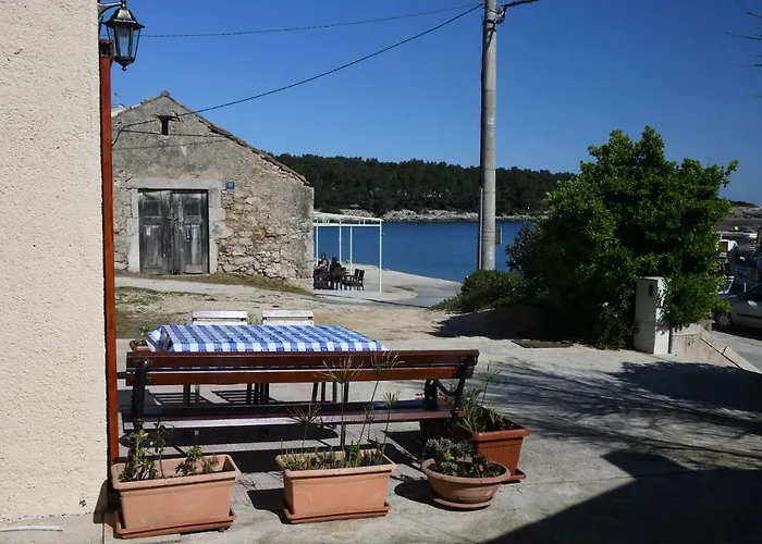 Apartment At The Sea Mali Lošinj che accetta animali