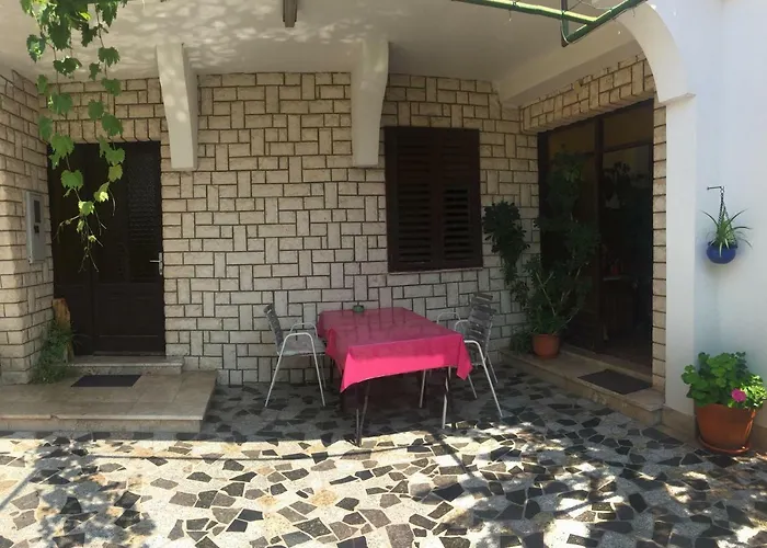 Apartments Matusan Palit