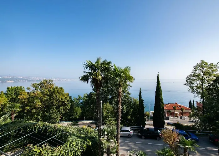 Villa Tomic Apartment Mia Near The Sea Opatija