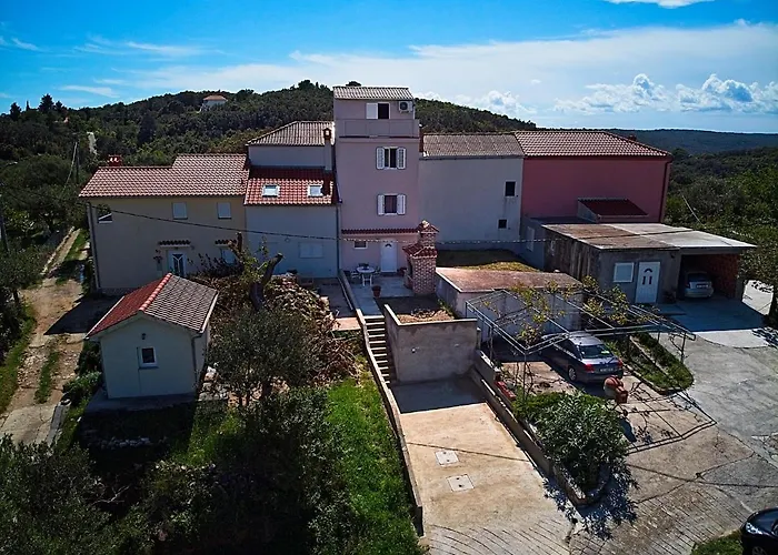 Holiday House Rab Kampor