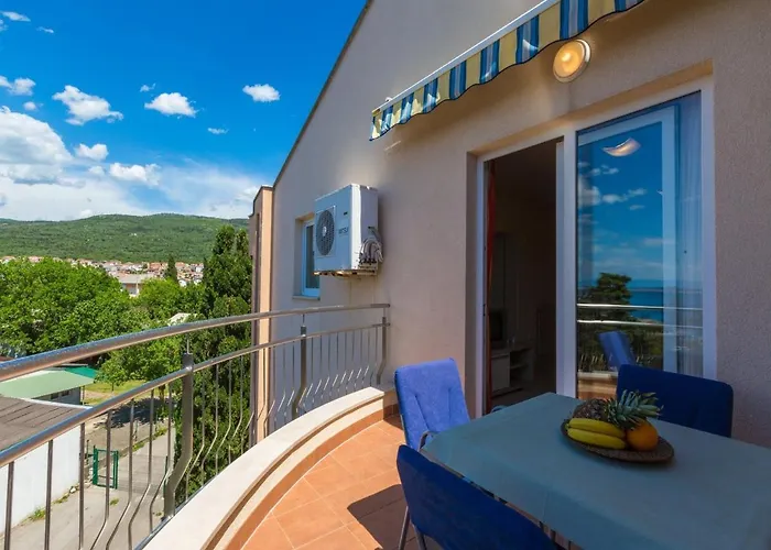 Apartments Villa Vanda Selce